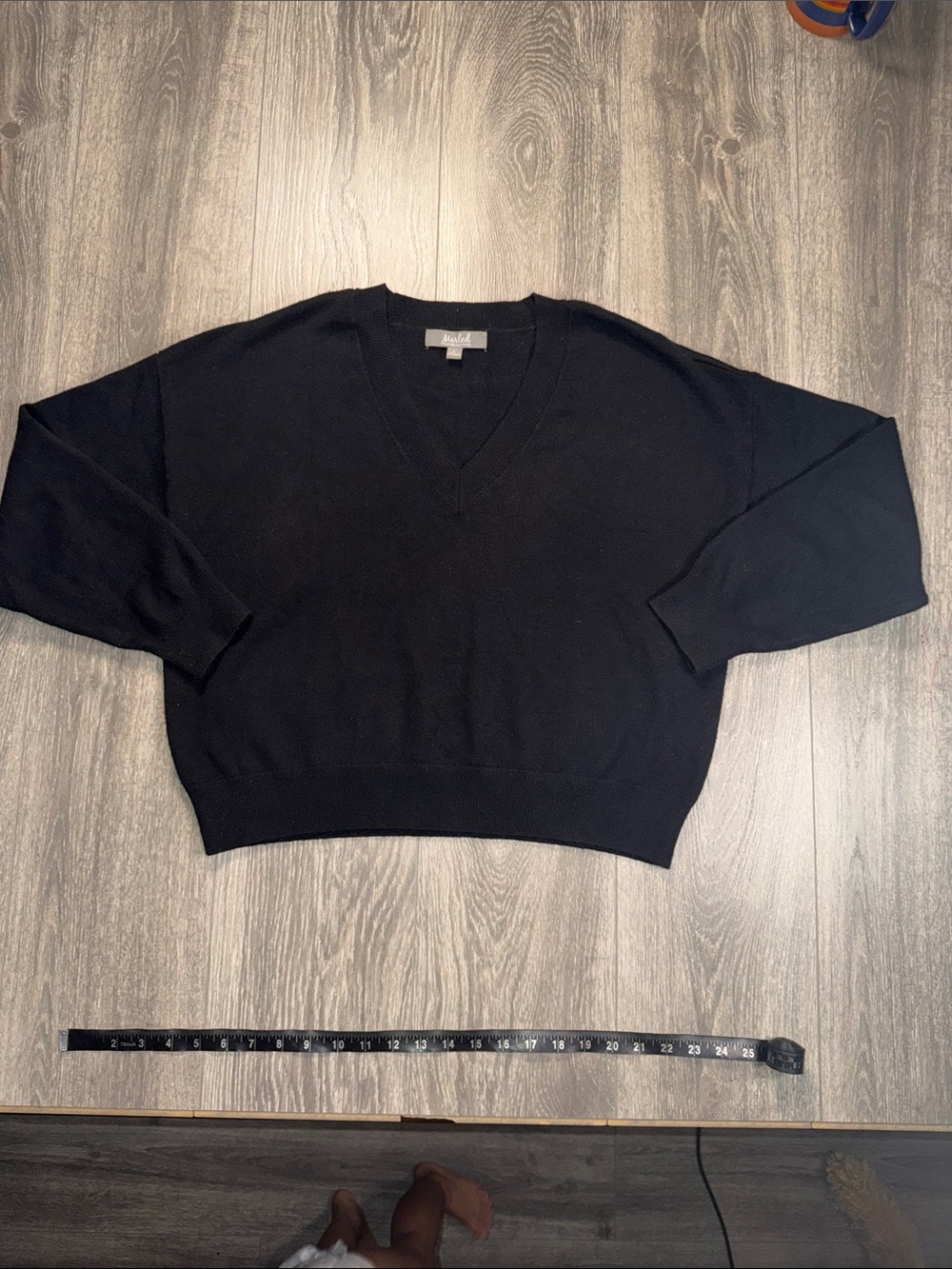 Marled Reunited Clothing Black V-Neck Pullover Sweater Large